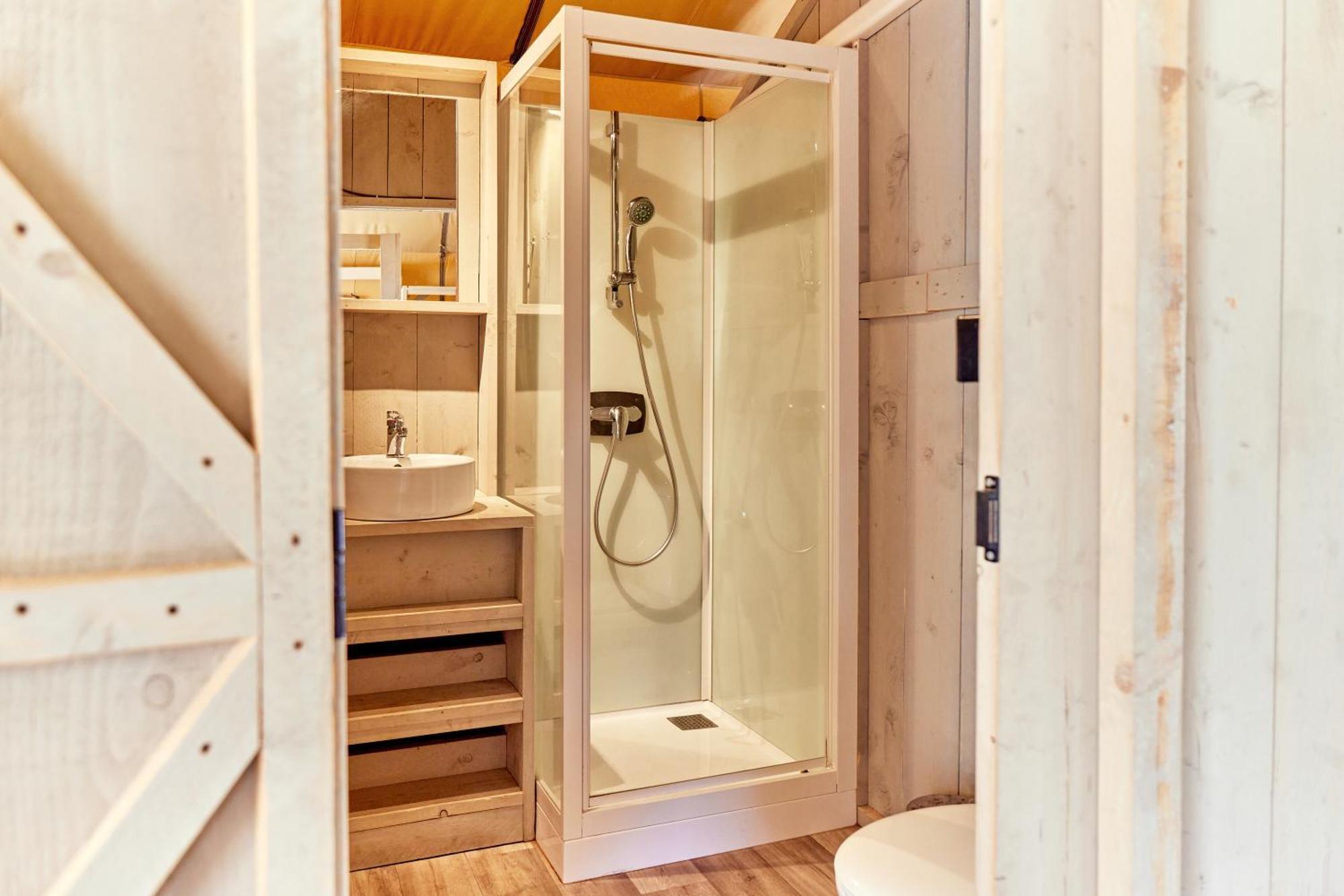 Glamping The Vosges Hotel Corcieux Buitenkant foto